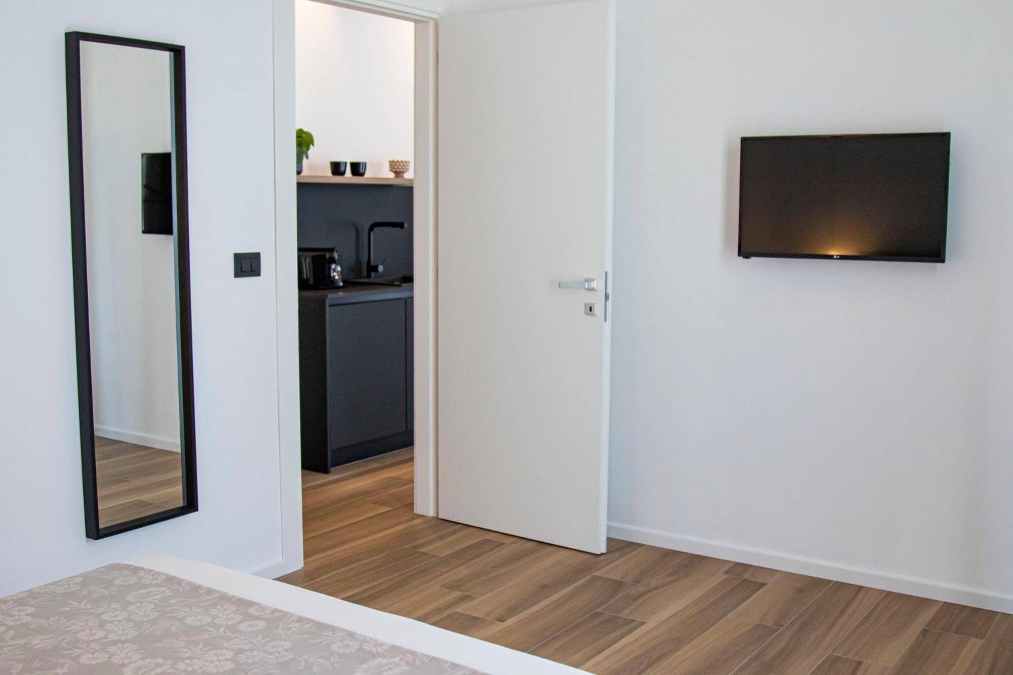 Mamala Apartment Syracuse ภายนอก รูปภาพ